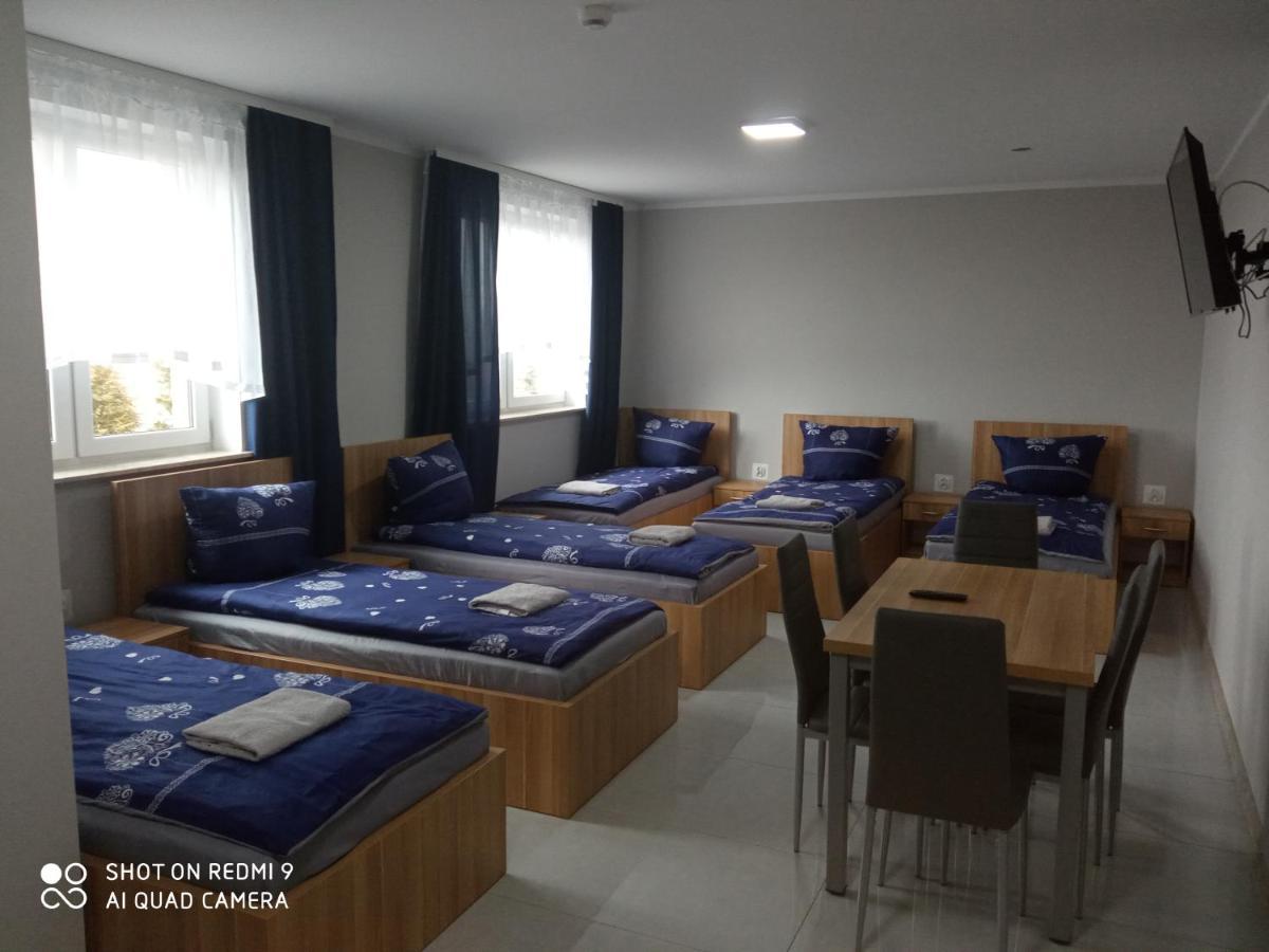 Albergue Czerwony Szafir Grodzisk Grodzisk Mazowiecki Exterior foto