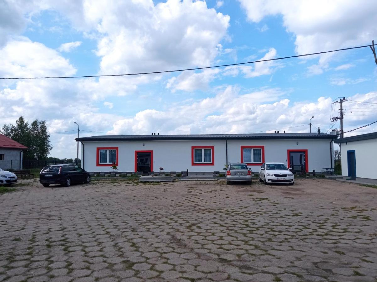 Albergue Czerwony Szafir Grodzisk Grodzisk Mazowiecki Exterior foto