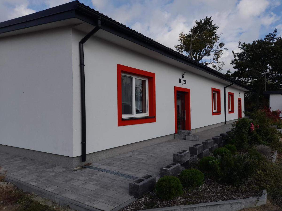 Albergue Czerwony Szafir Grodzisk Grodzisk Mazowiecki Exterior foto